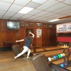 Meet your Posher, Caitlin